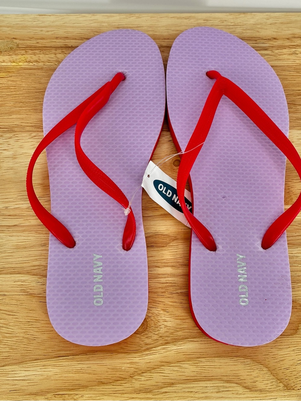 Old Navy Lavender Purple and Red Classic Foam Flip Flop Sandals 7